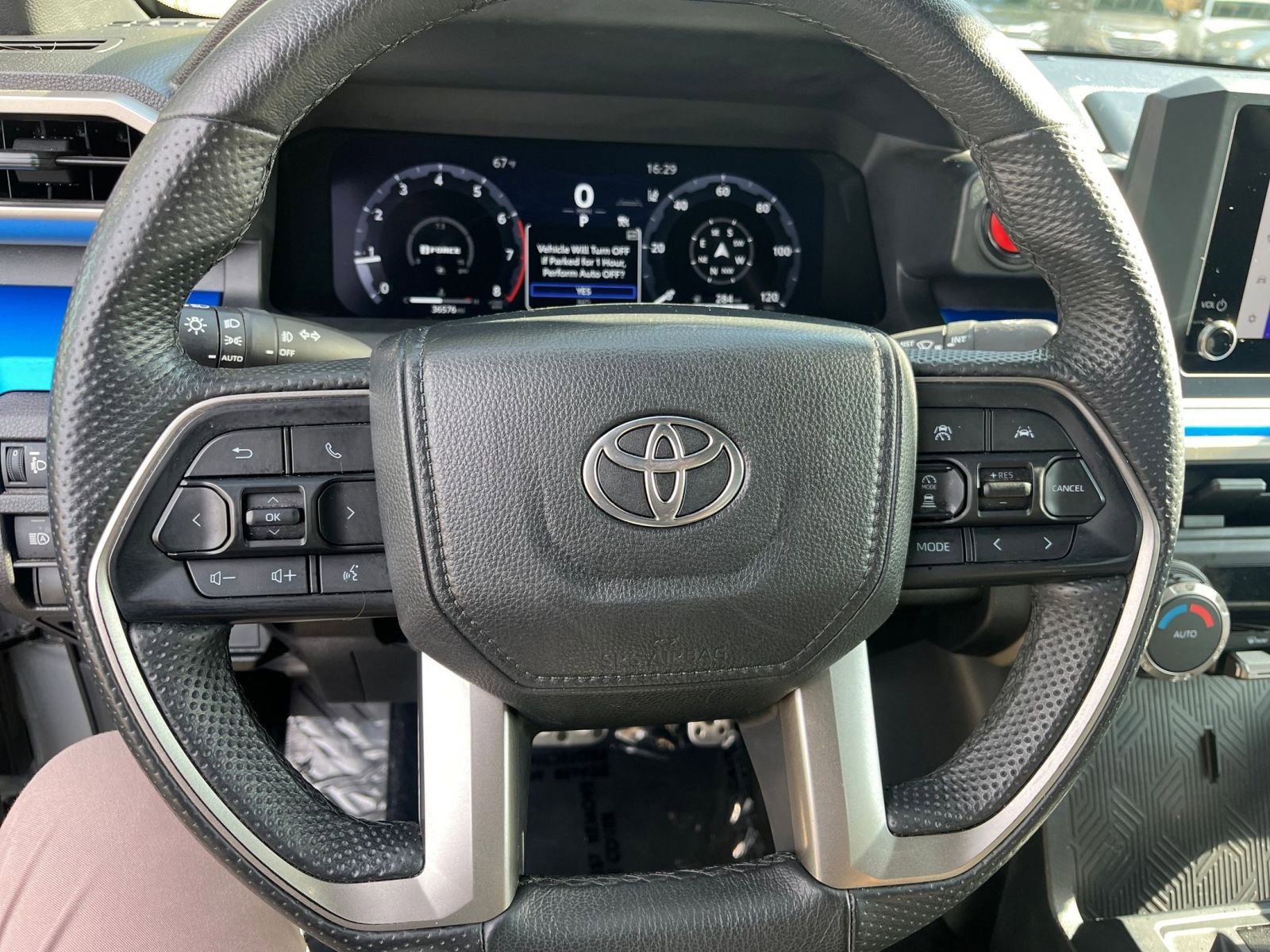 Thumbnail: 2024 Toyota Tacoma - 28