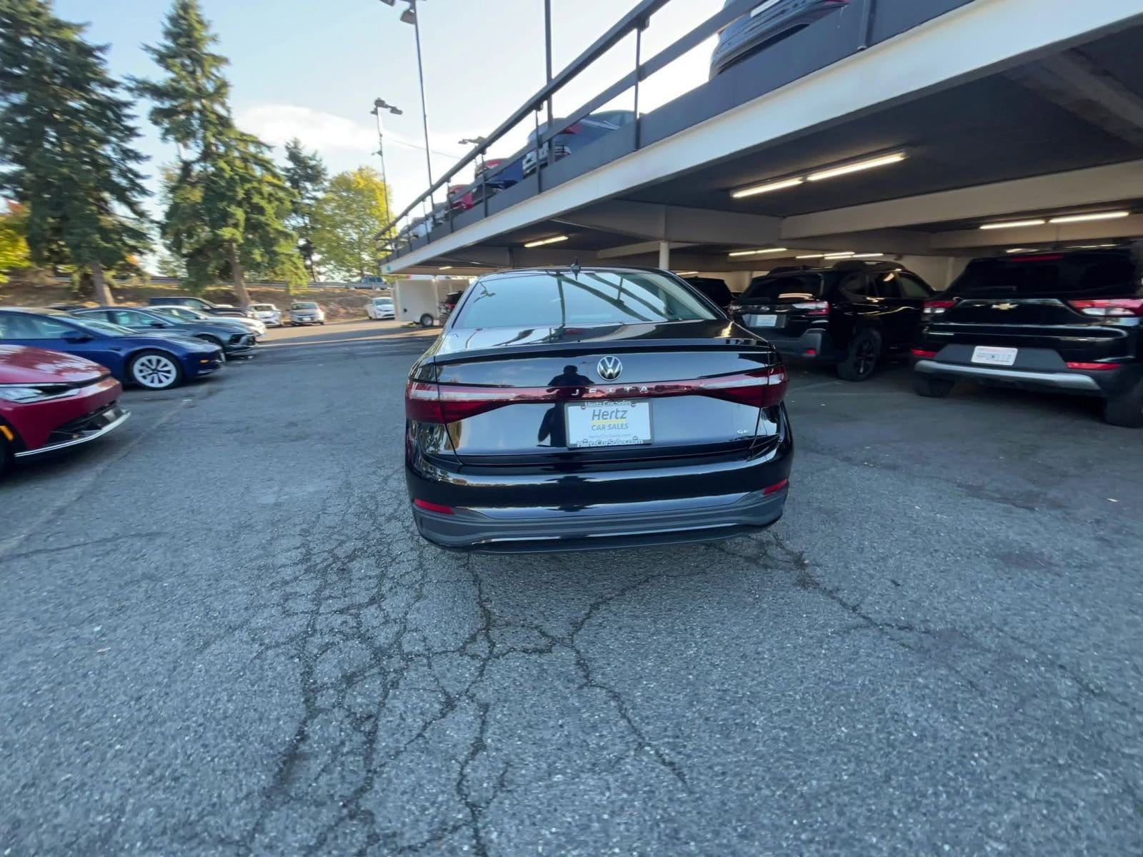 Thumbnail: 2025 Volkswagen Jetta - 16