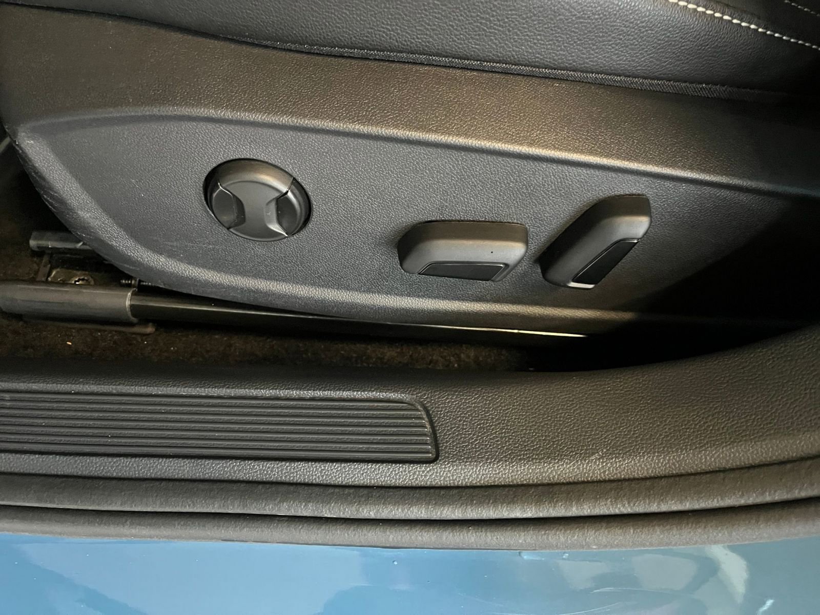 Thumbnail: 2025 Volkswagen Jetta - 22