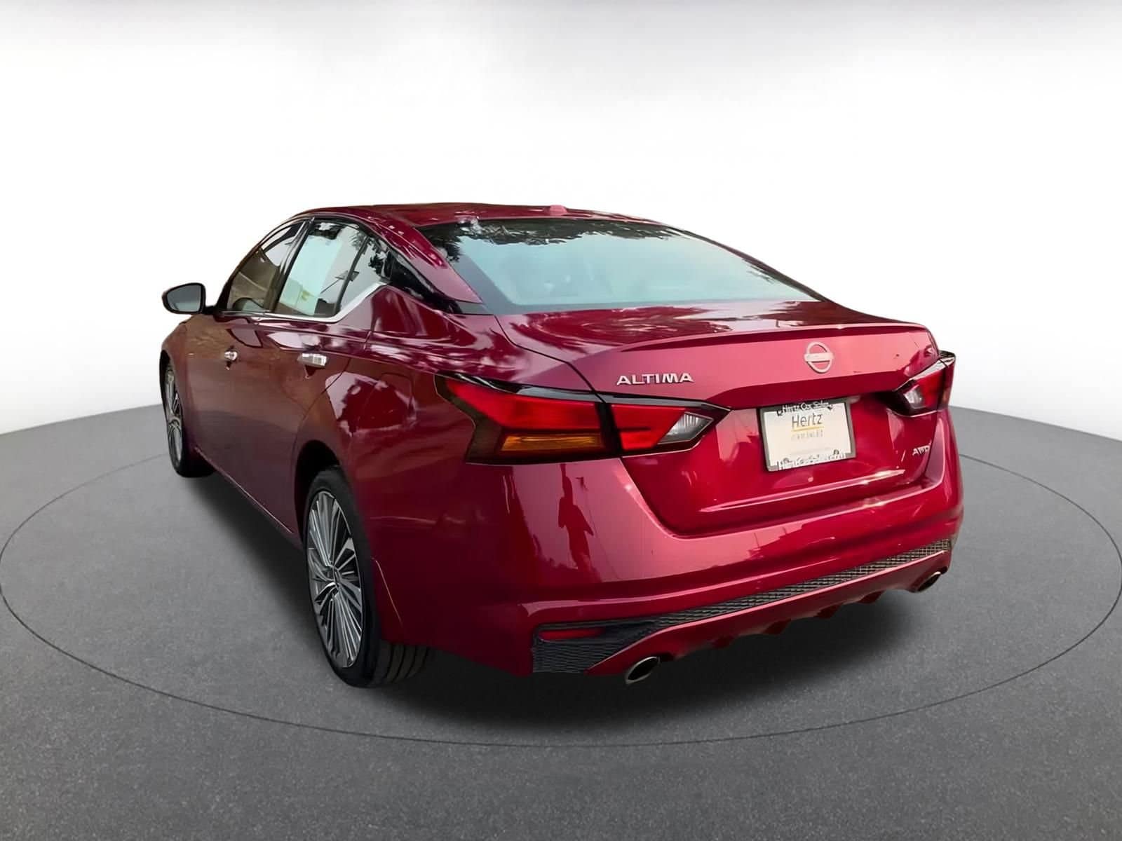 Thumbnail: 2024 Nissan Altima - 11