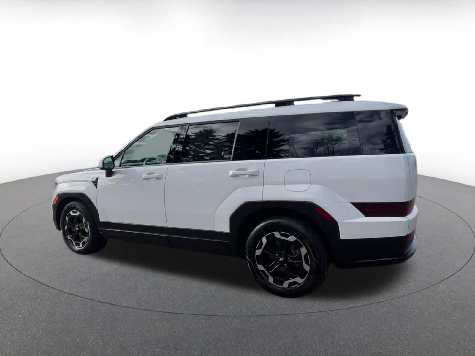 Thumbnail: 2025 Hyundai Santa Fe - 10