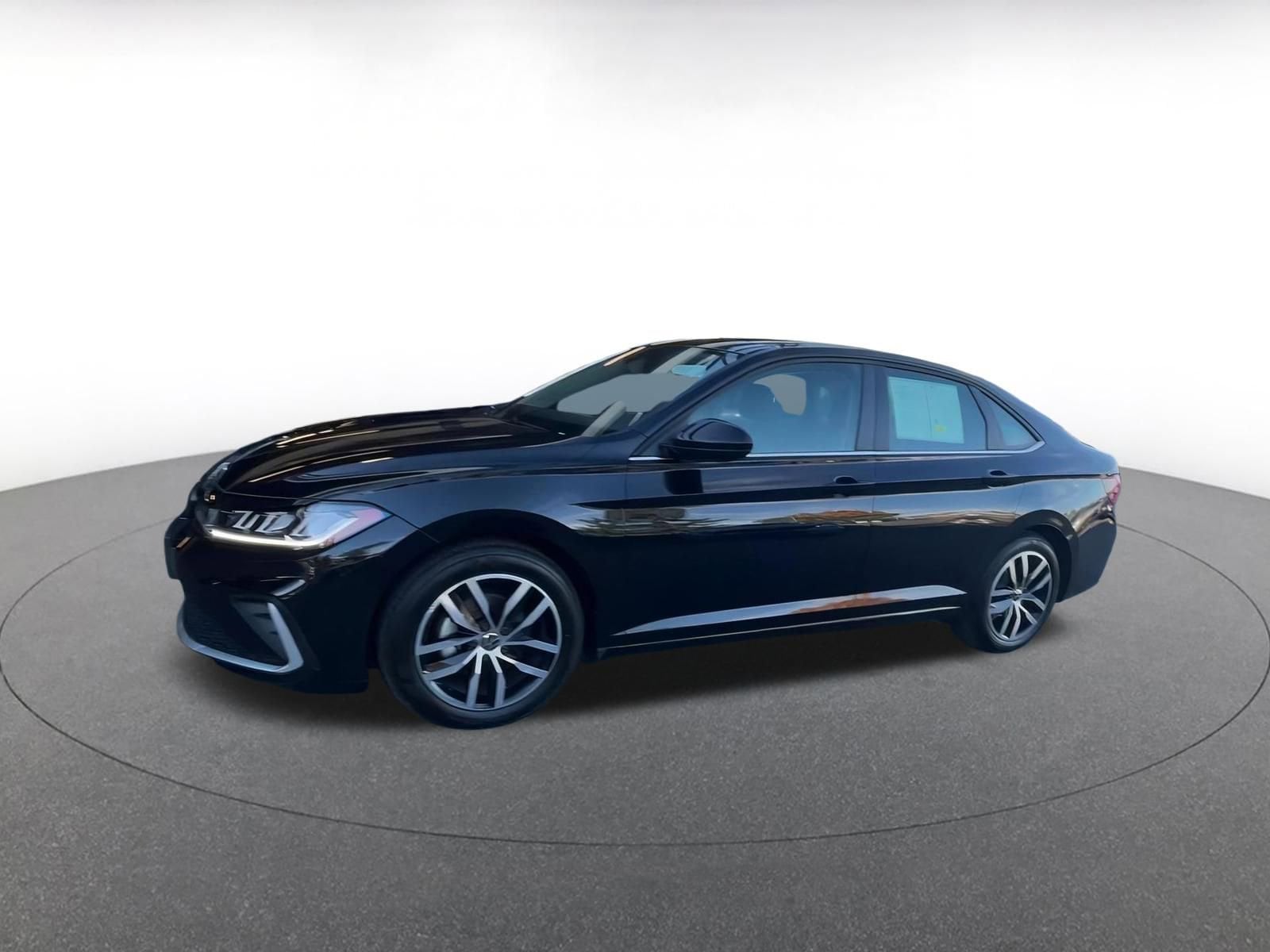 Thumbnail: 2025 Volkswagen Jetta - 8