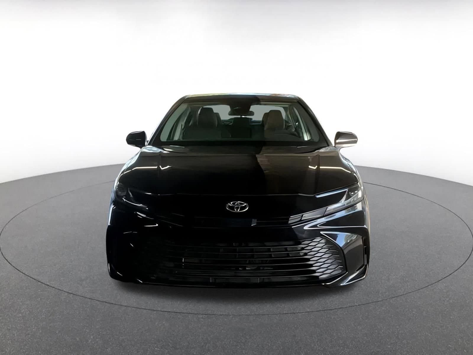 Thumbnail: 2025 Toyota Camry - 9