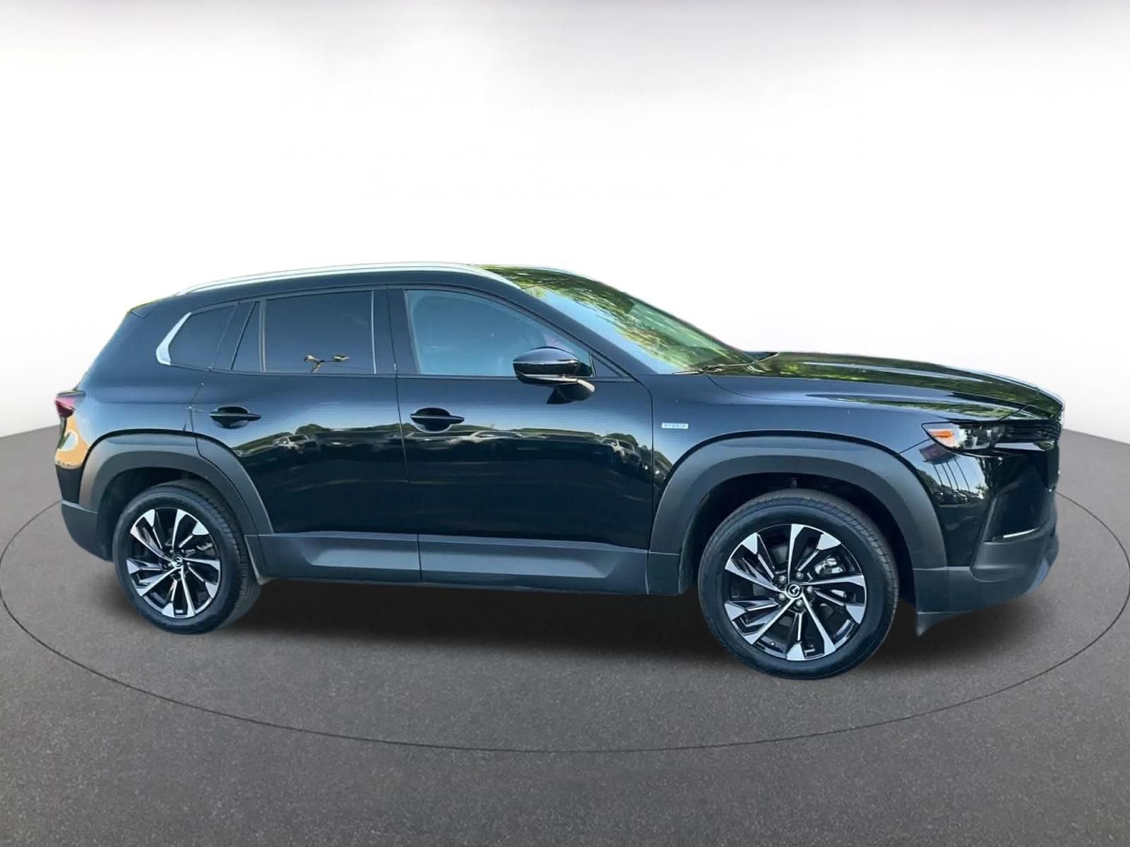 Thumbnail: 2025 Mazda CX-50 - 16