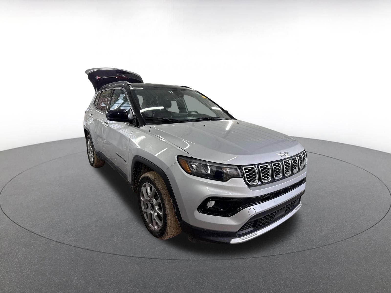 Thumbnail: 2025 Jeep Compass - 4