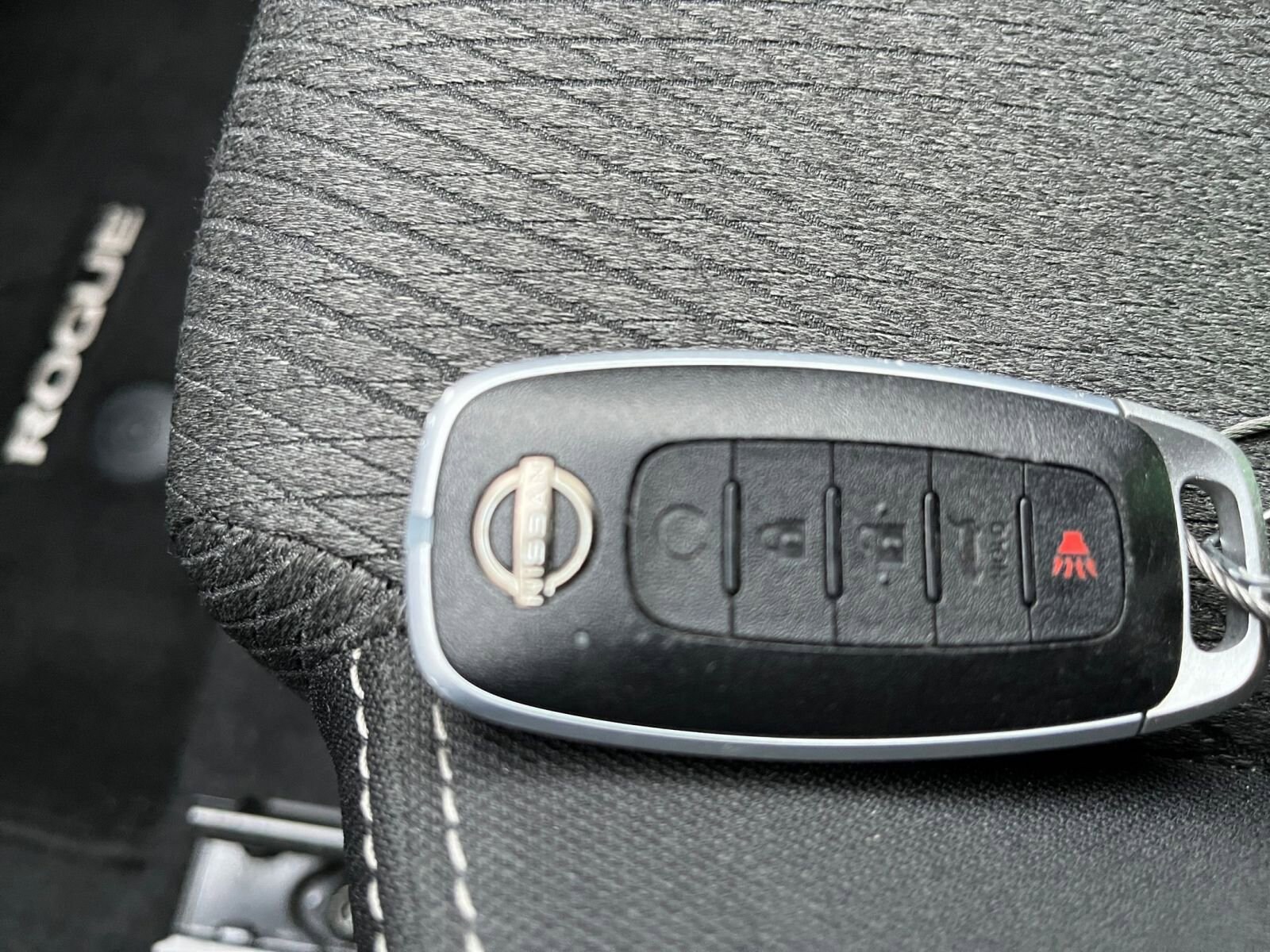 Thumbnail: 2025 Nissan Rogue - 27