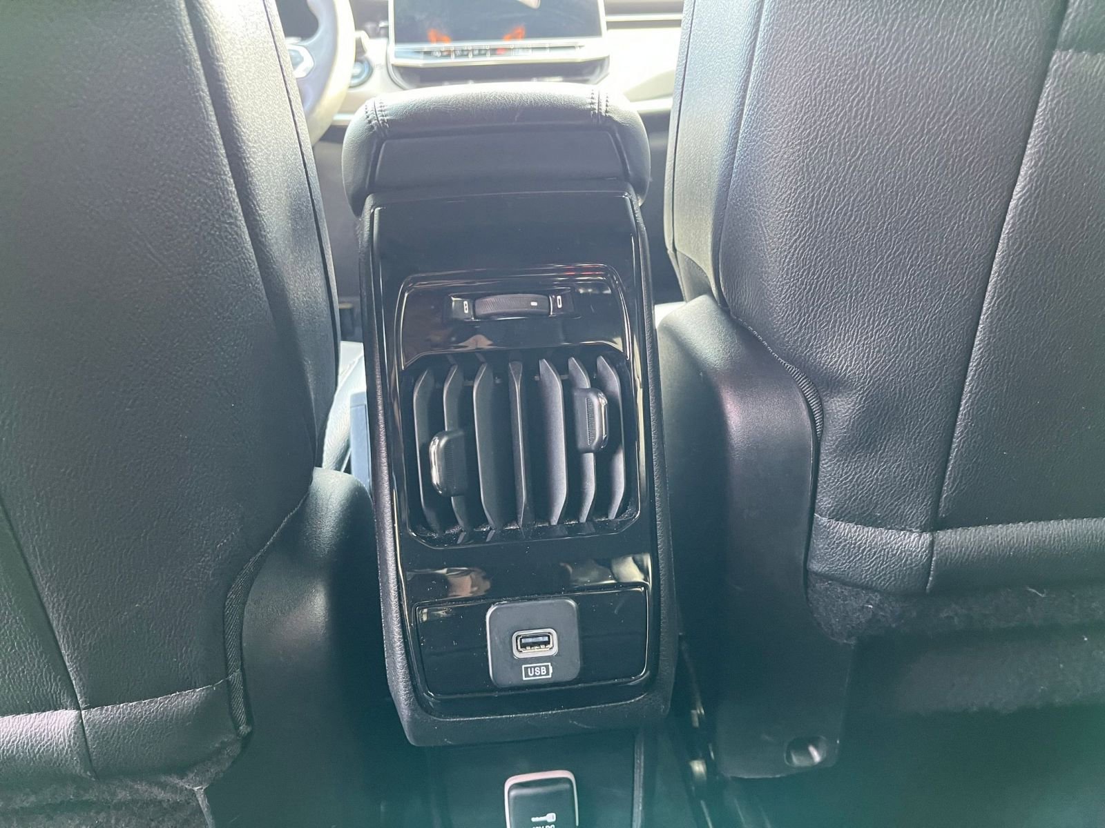 Thumbnail: 2025 Jeep Compass - 23