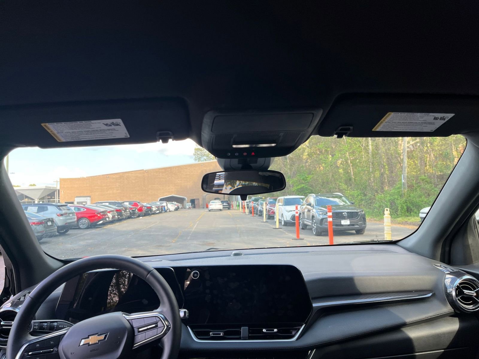 Thumbnail: 2025 Chevrolet Equinox - 33