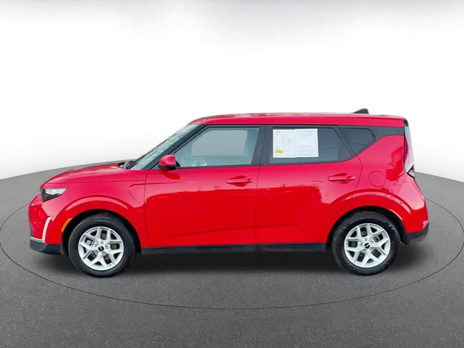 Thumbnail: 2025 Kia Soul - 9