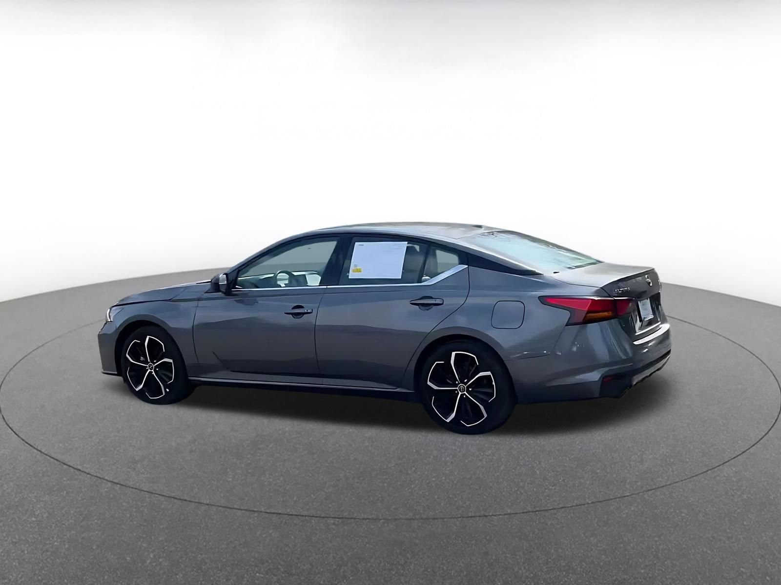 Thumbnail: 2025 Nissan Altima - 10