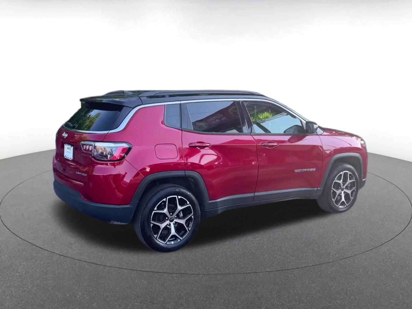 Thumbnail: 2025 Jeep Compass - 15