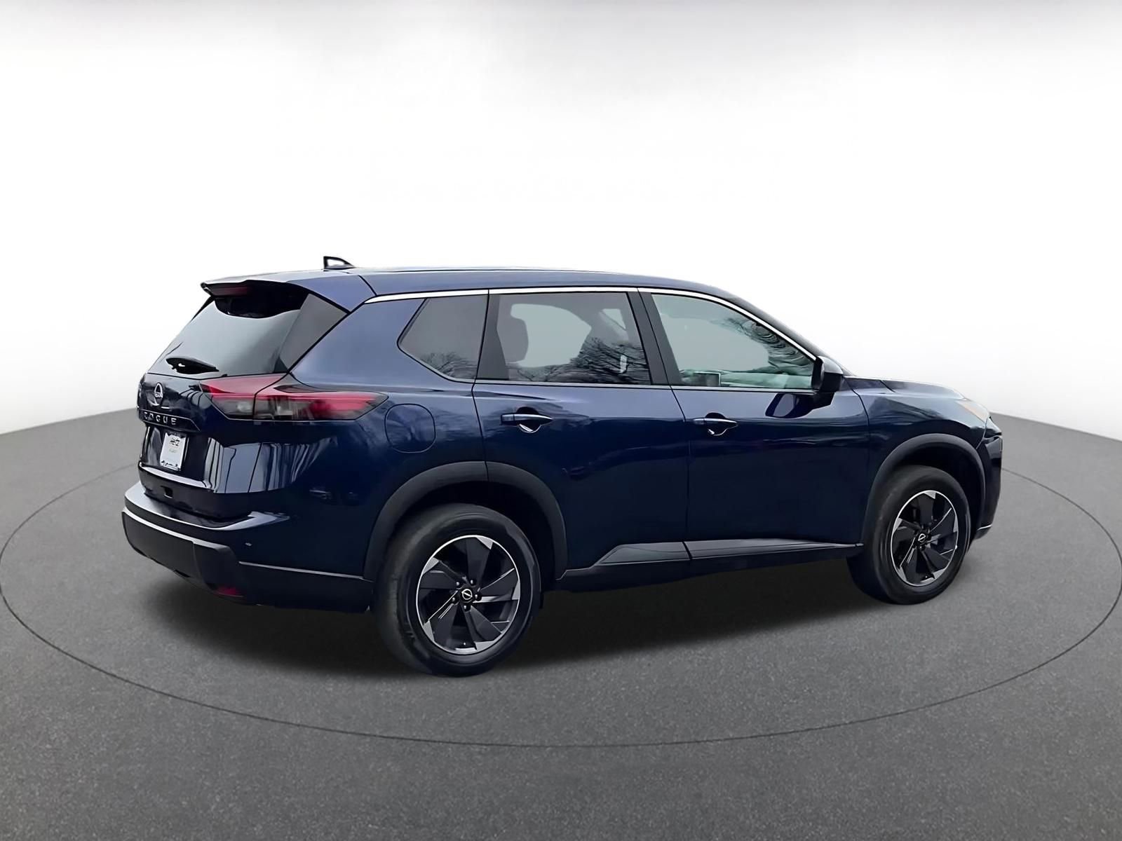 Thumbnail: 2025 Nissan Rogue - 15