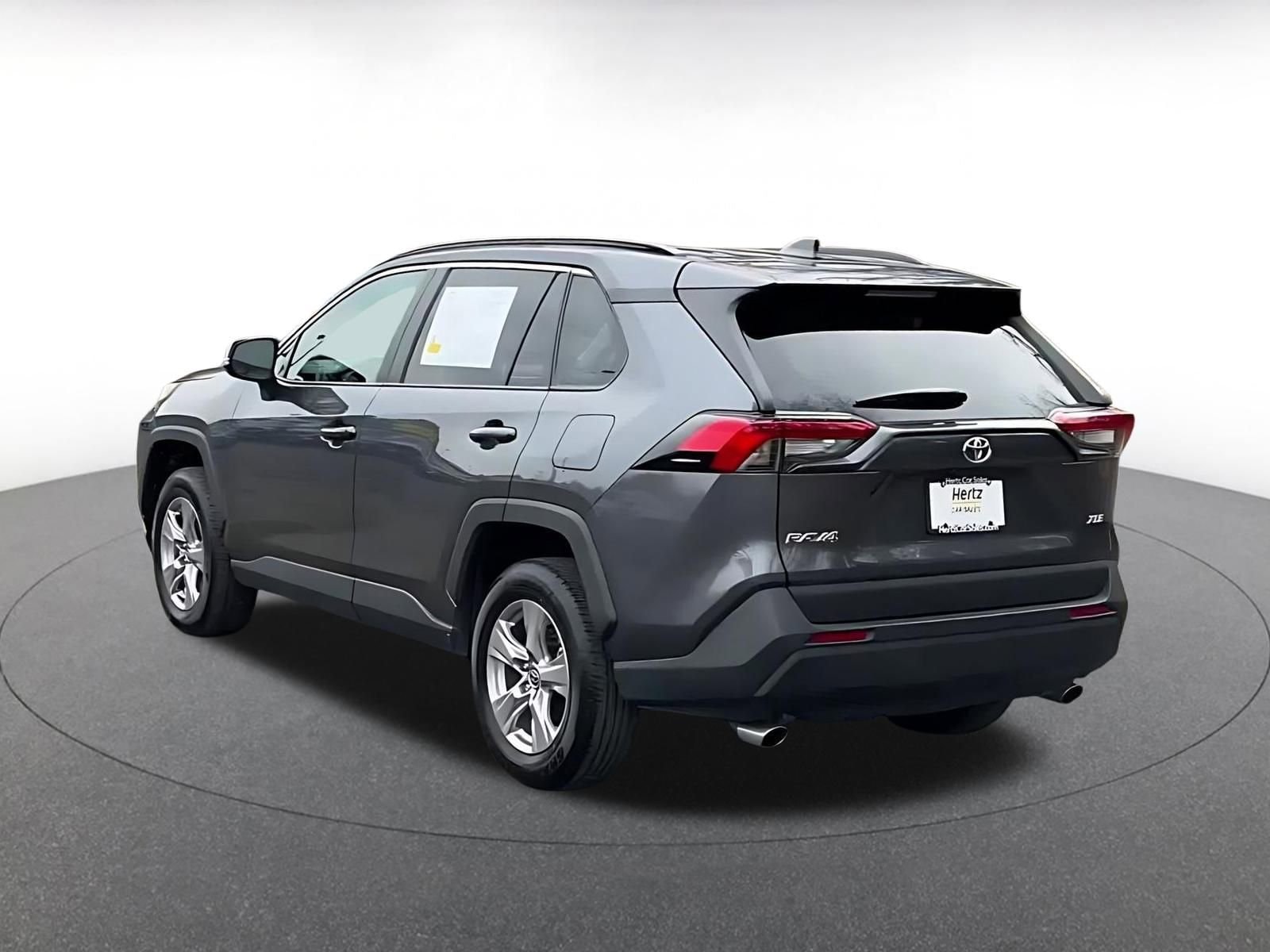 Thumbnail: 2025 Toyota RAV4 - 11