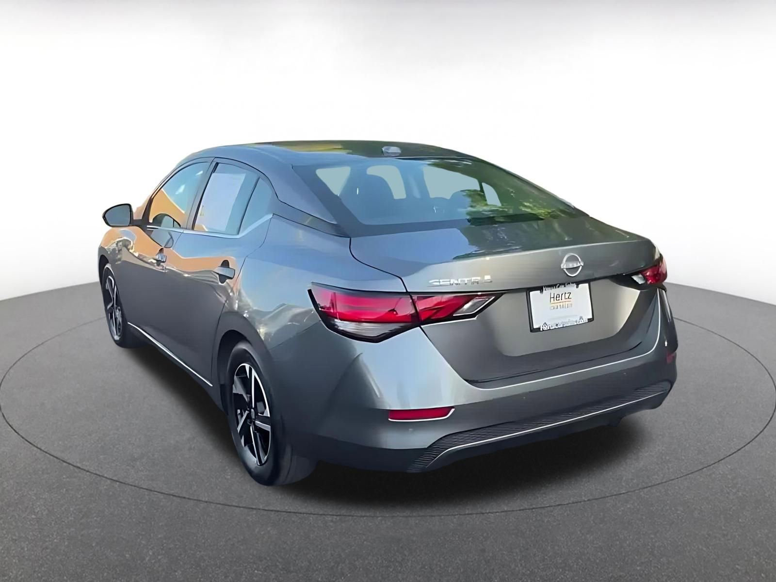 Thumbnail: 2025 Nissan Sentra - 11