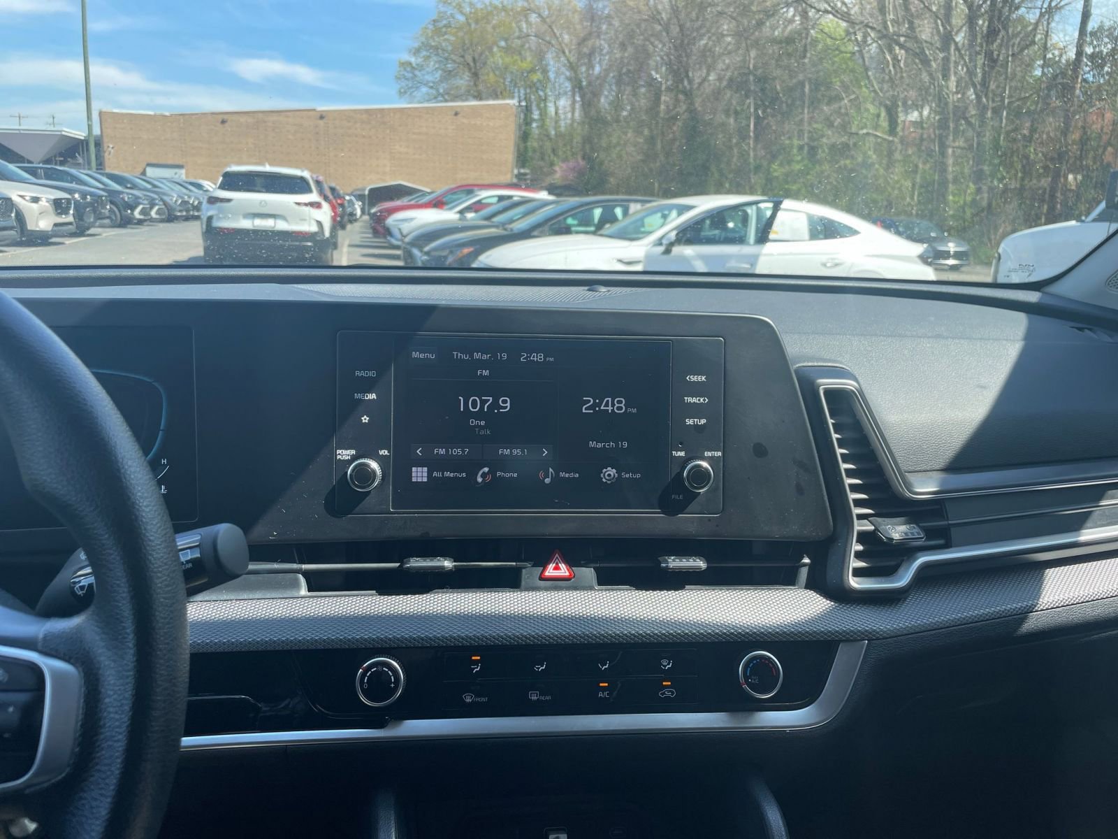 Thumbnail: 2025 Kia Sportage - 17