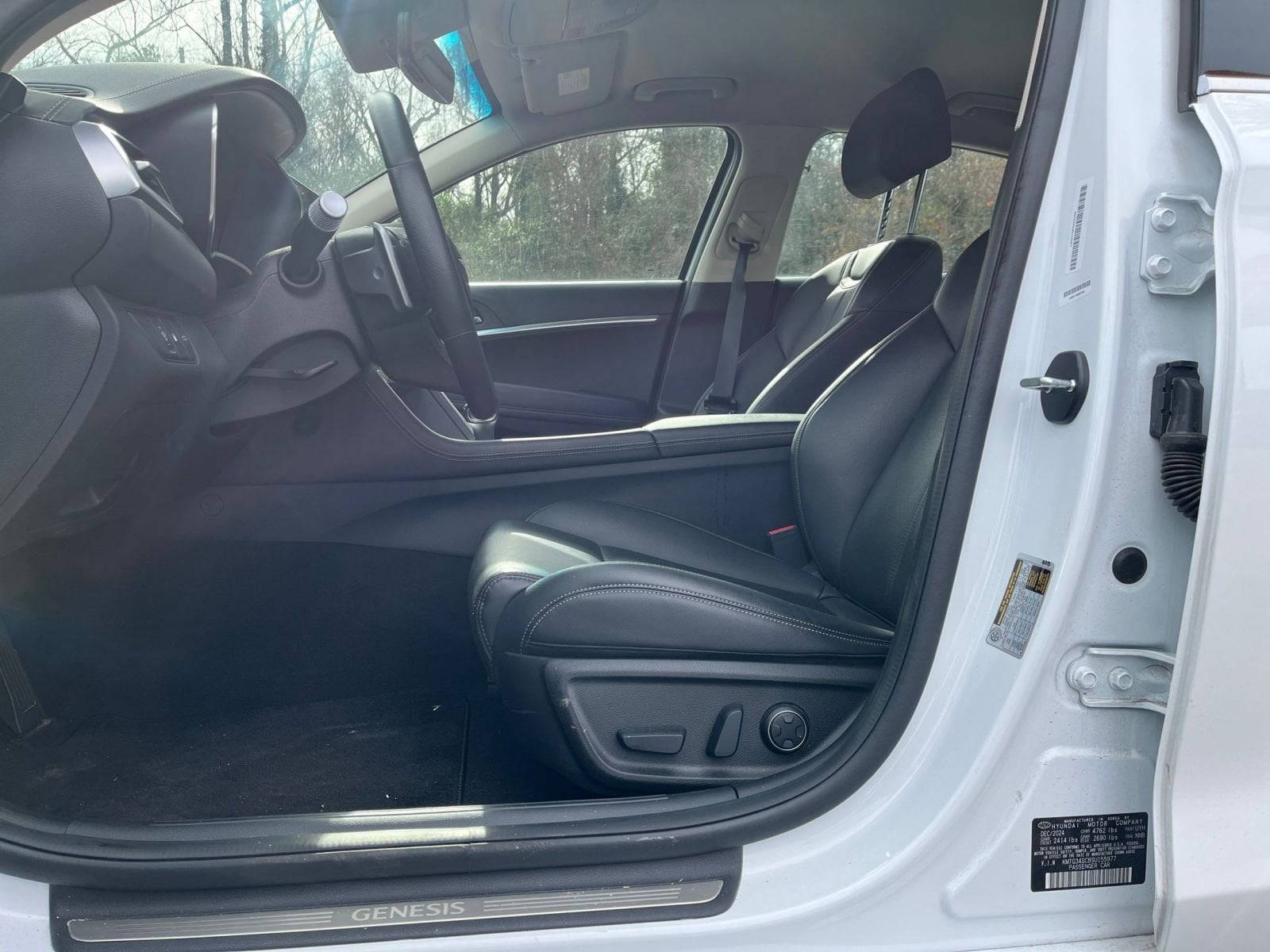 Thumbnail: 2025 Genesis G70 - 27