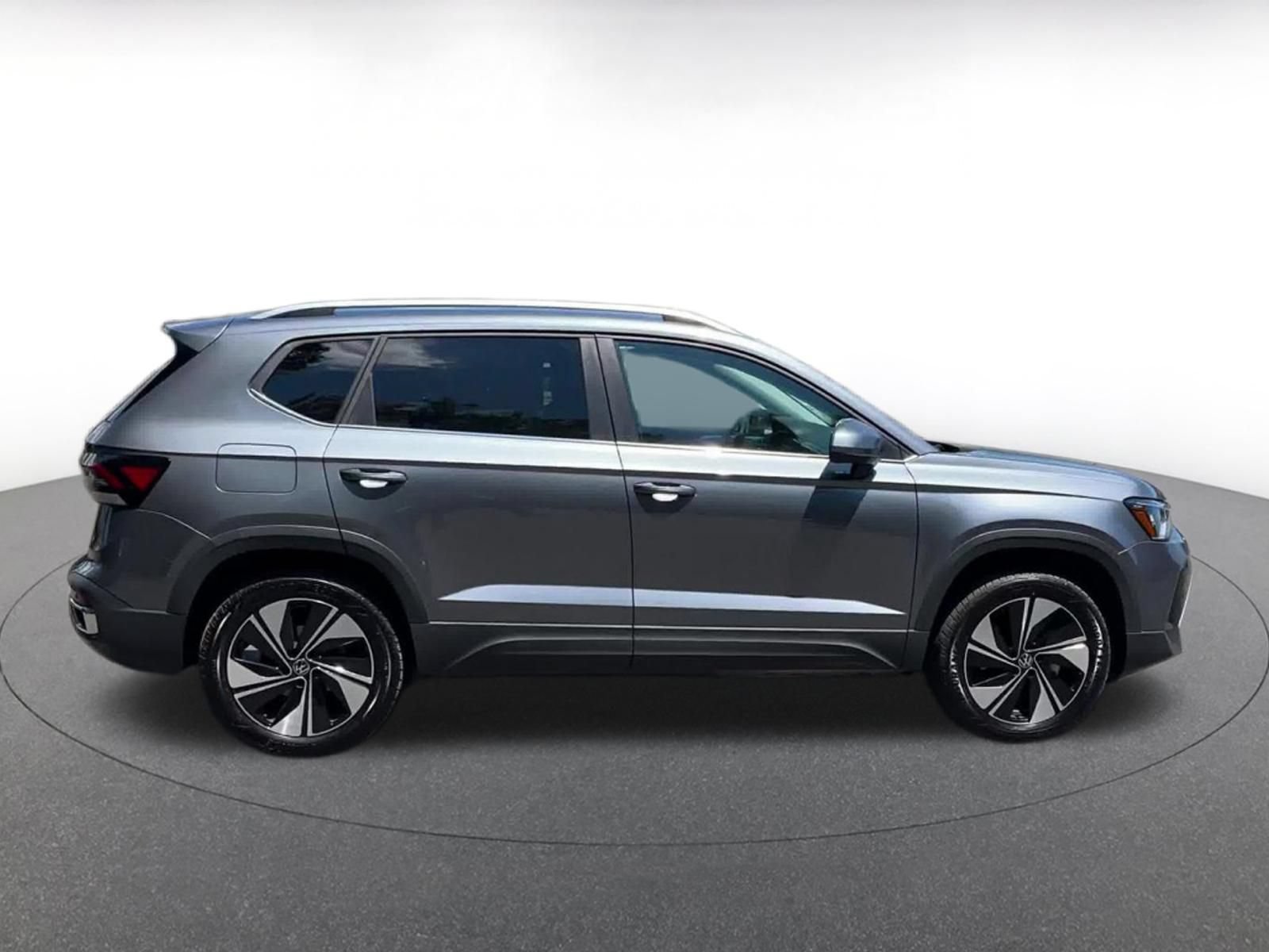 Thumbnail: 2026 Volkswagen Taos - 16