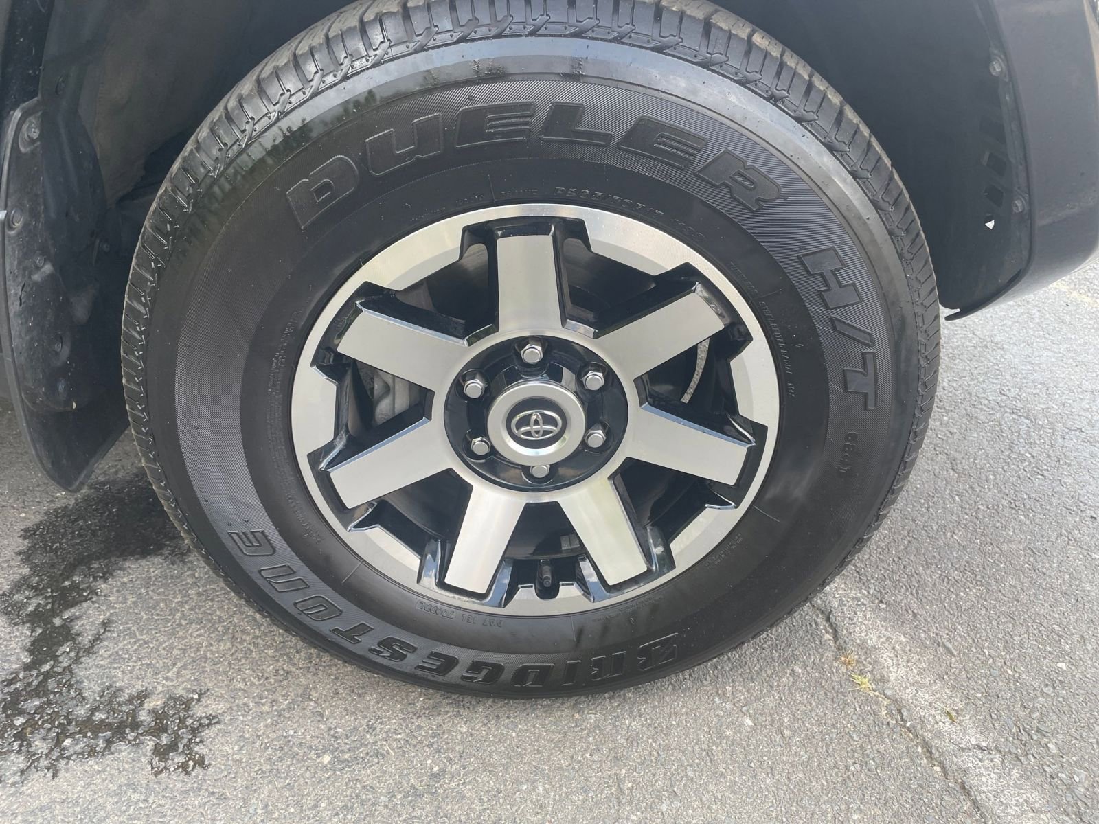 Thumbnail: 2024 Toyota 4Runner - 27