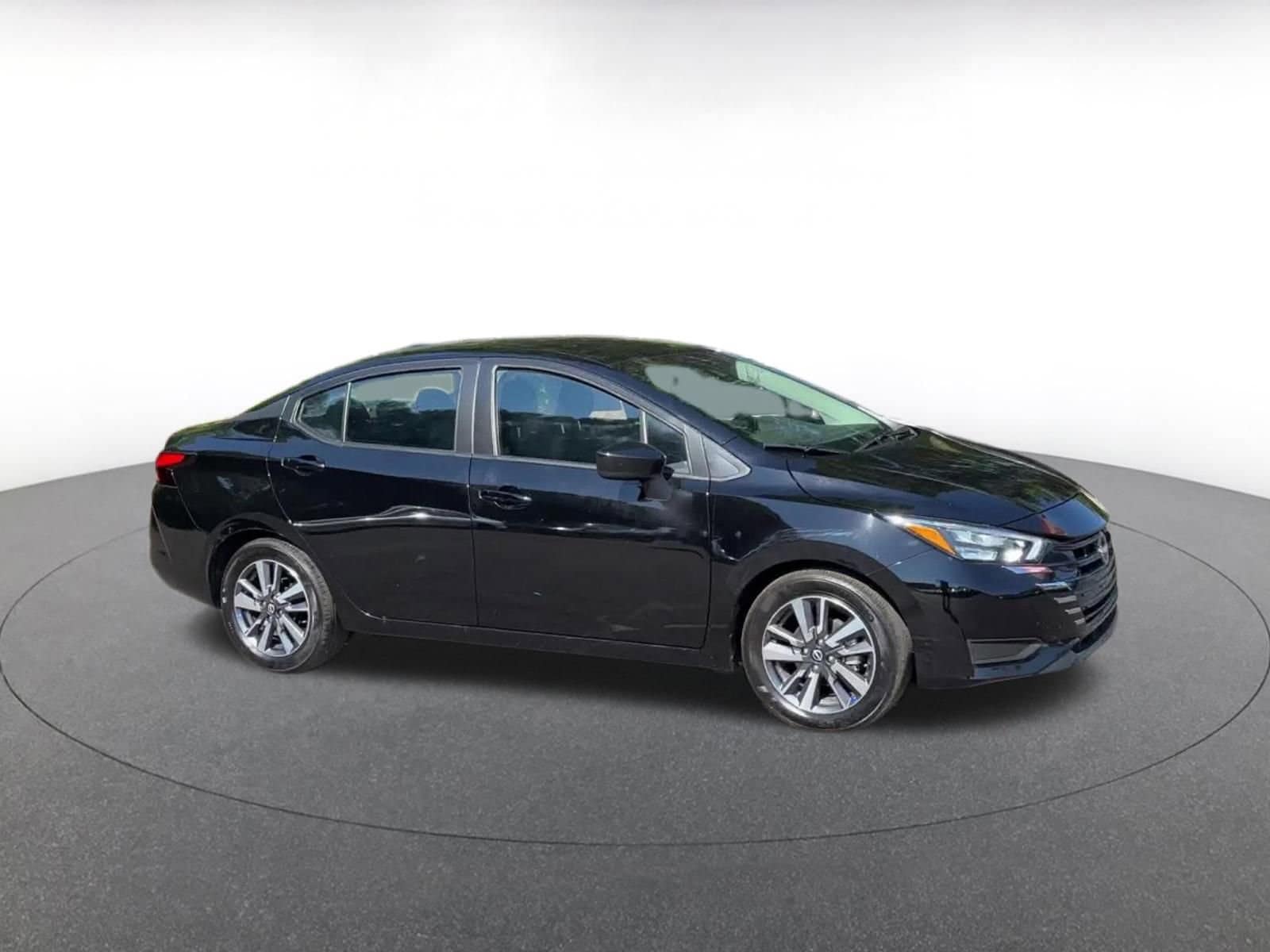 Thumbnail: 2025 Nissan Versa - 2