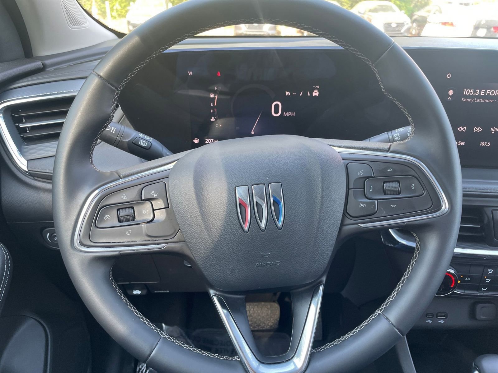 Thumbnail: 2025 Buick Encore GX - 27