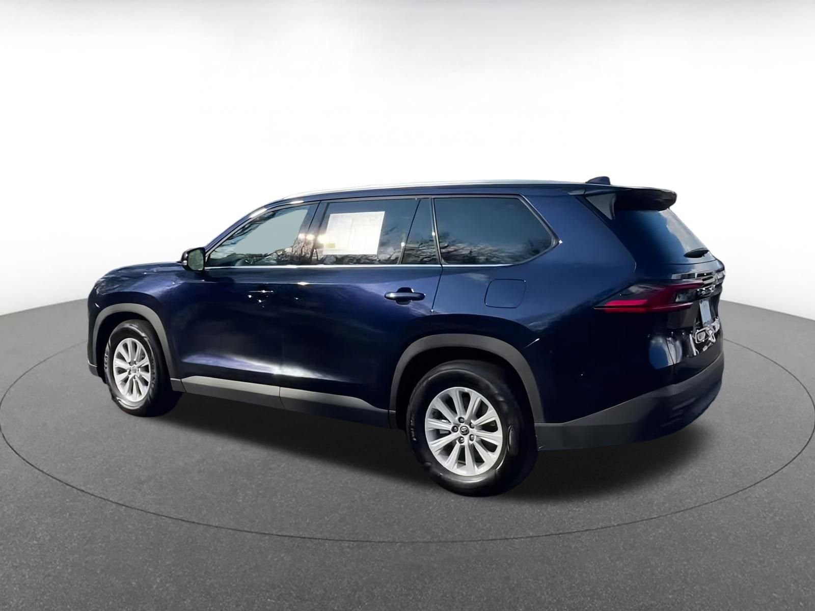 Thumbnail: 2025 Toyota Grand Highlander - 10