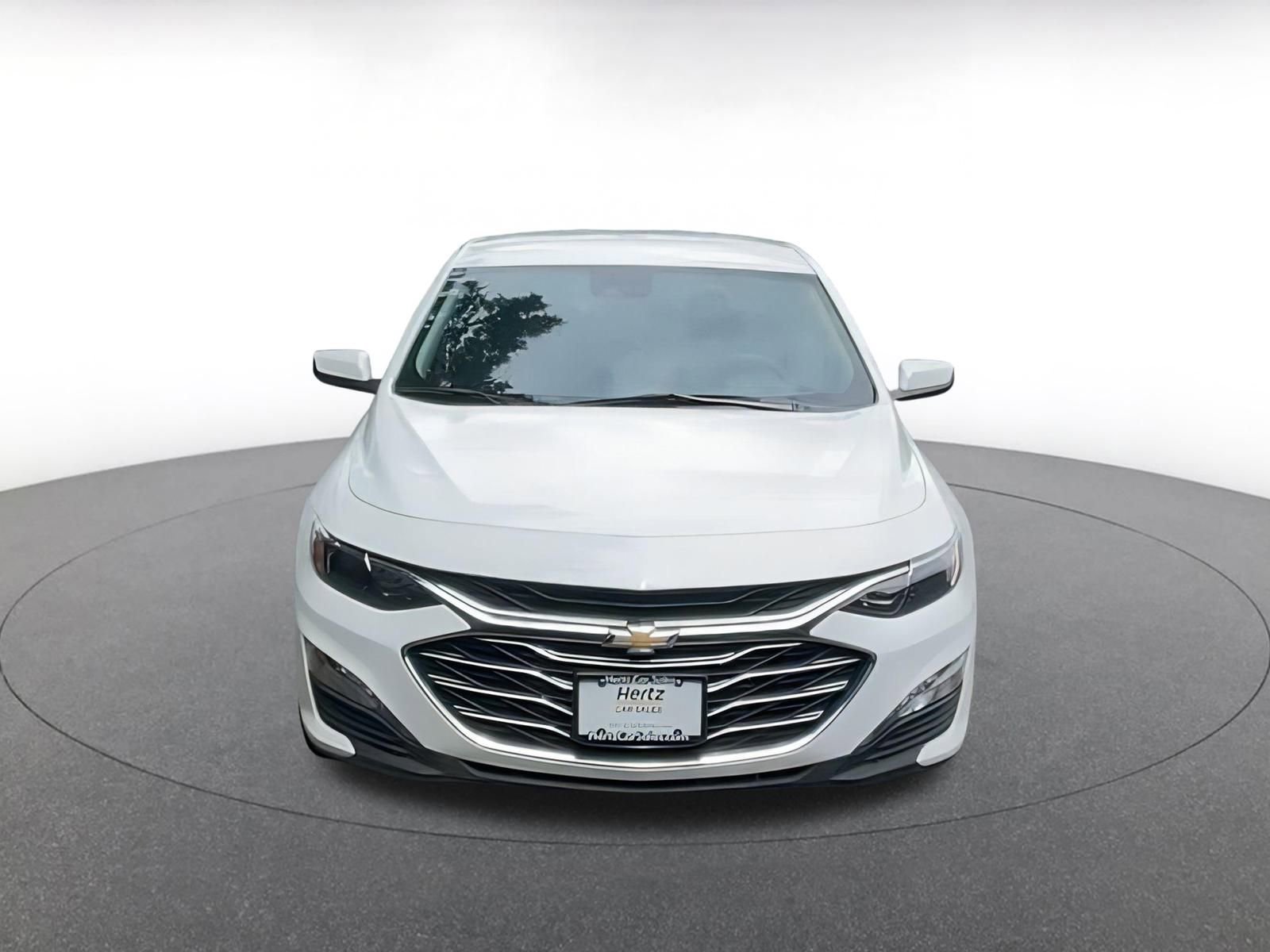 Thumbnail: 2024 Chevrolet Malibu - 5