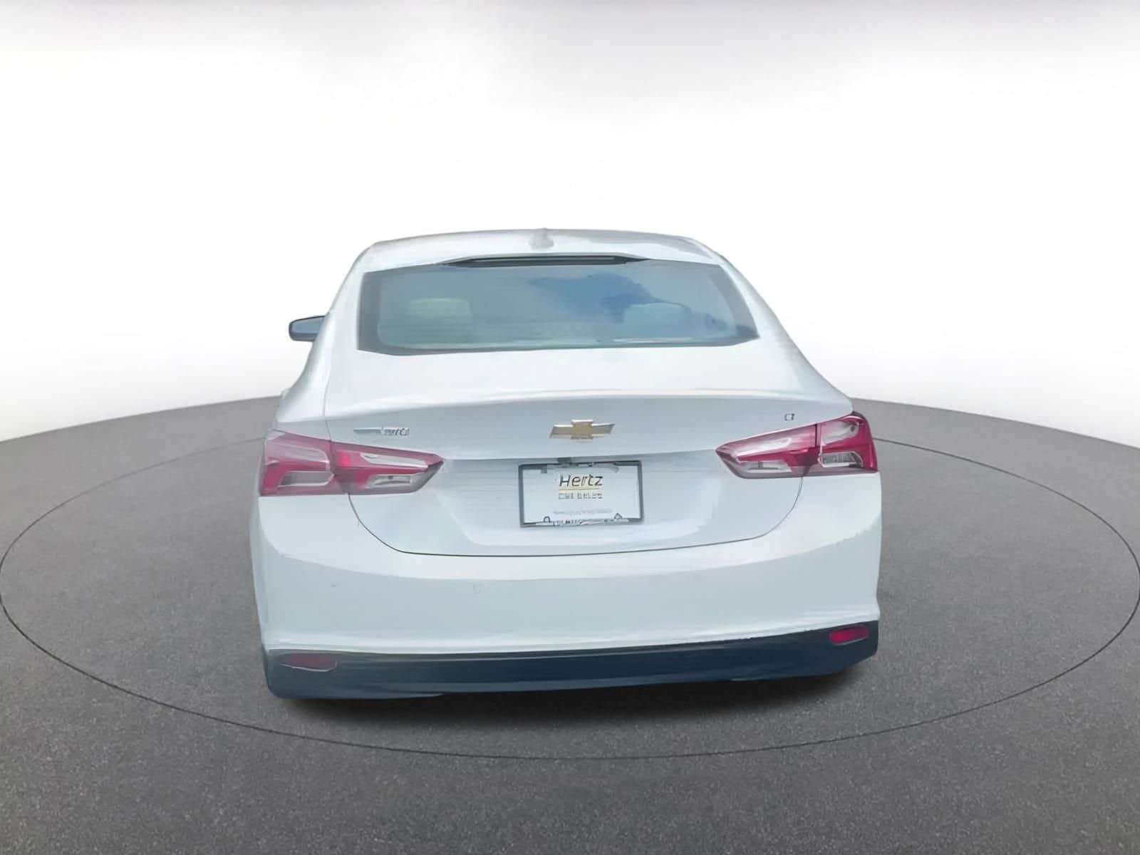 Thumbnail: 2024 Chevrolet Malibu - 11