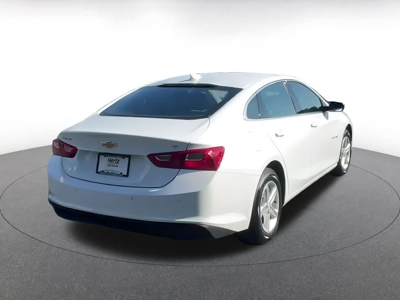 Thumbnail: 2024 Chevrolet Malibu - 12