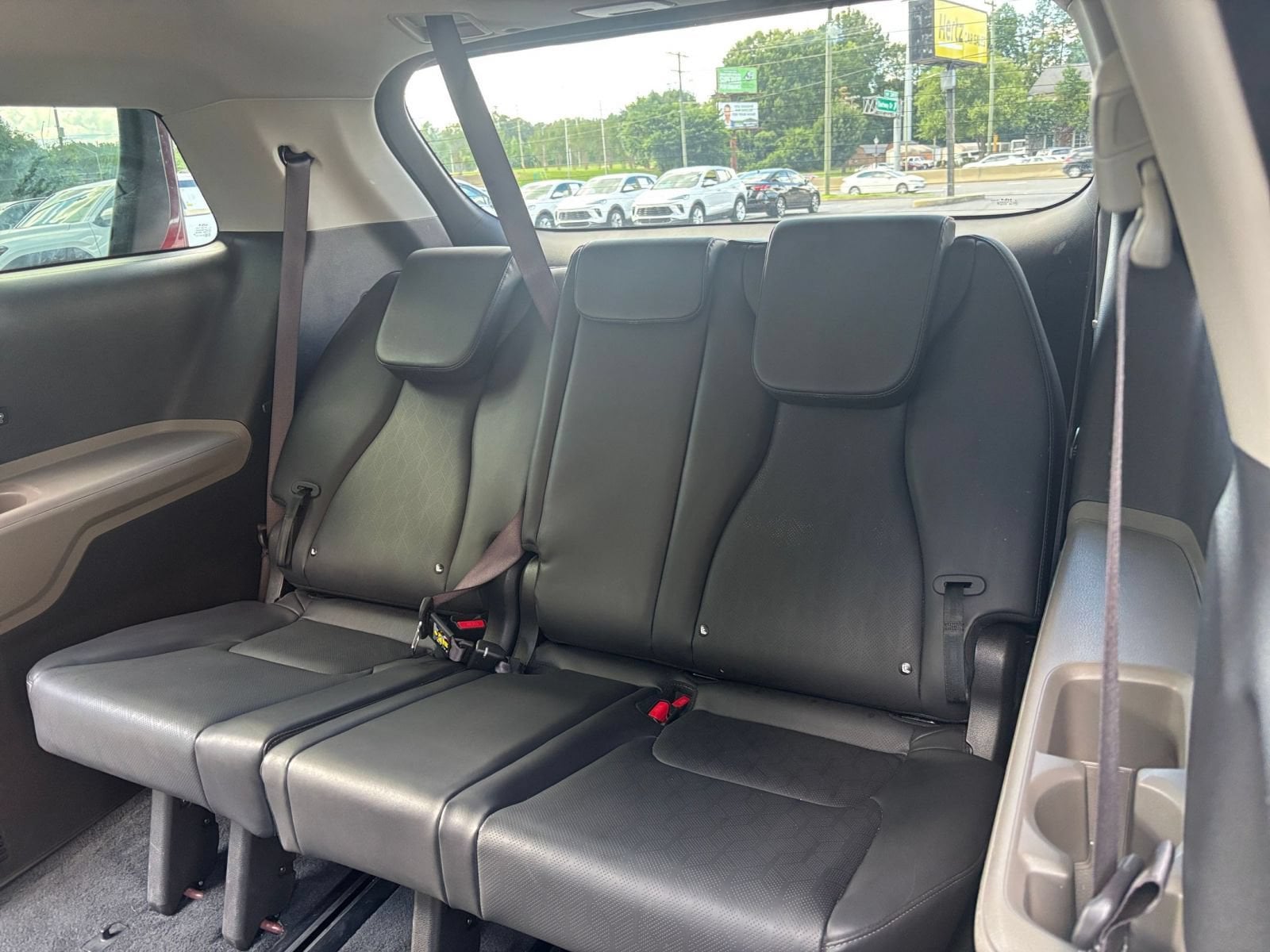 Thumbnail: 2026 Kia Carnival - 30