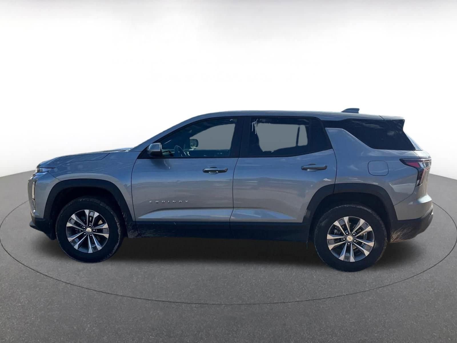 Thumbnail: 2025 Chevrolet Equinox - 10