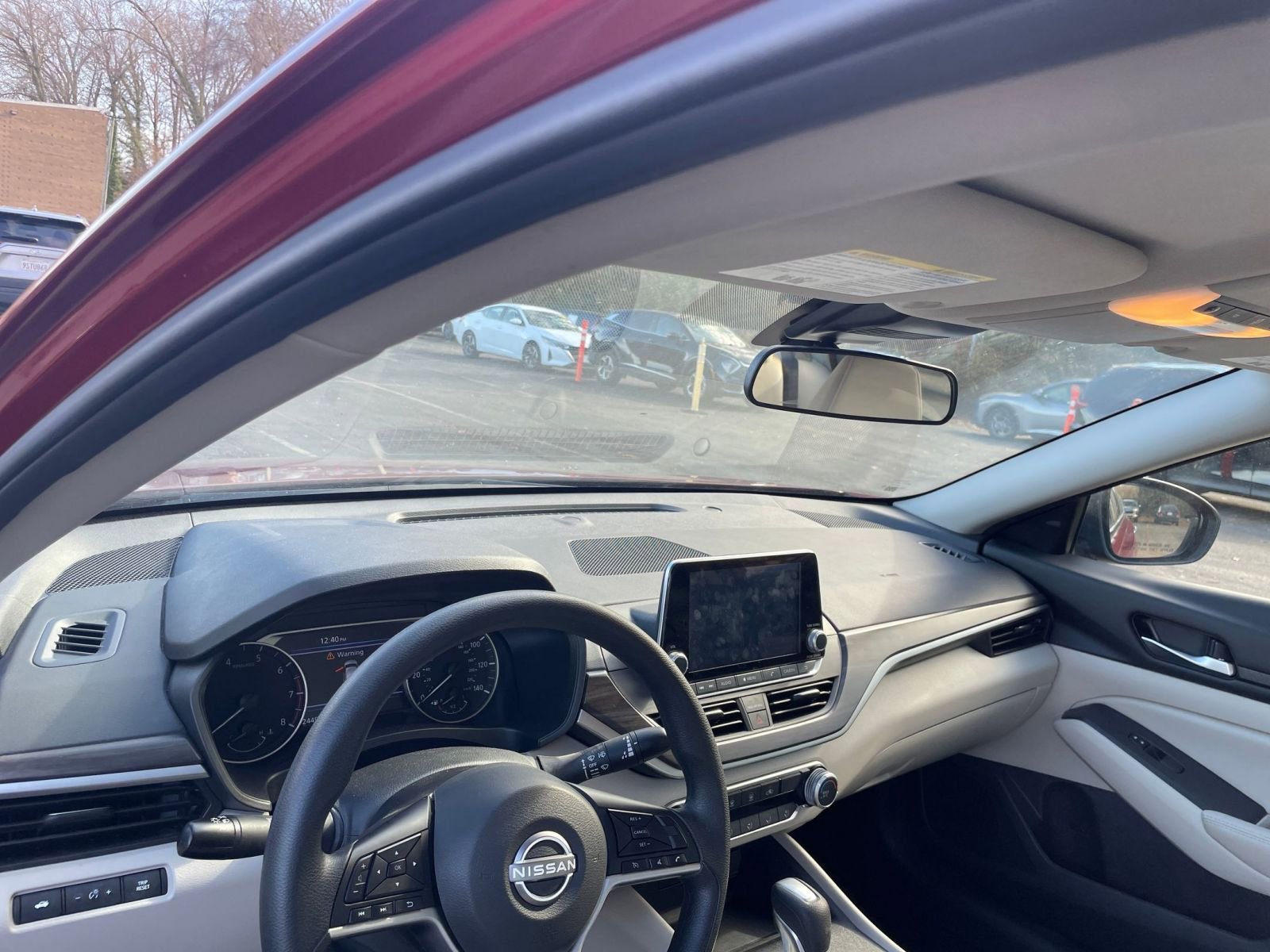 Thumbnail: 2025 Nissan Altima - 32