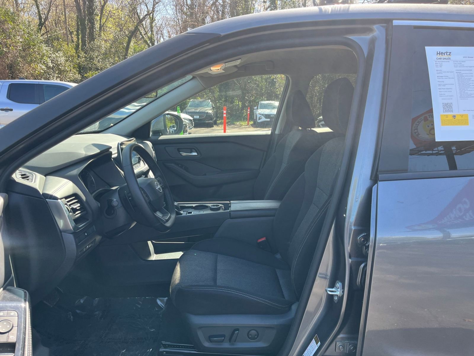 Thumbnail: 2025 Nissan Rogue - 29