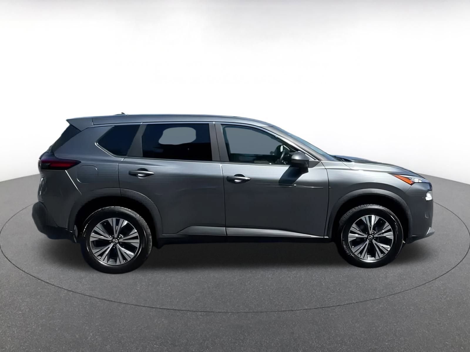 Thumbnail: 2023 Nissan Rogue - 15