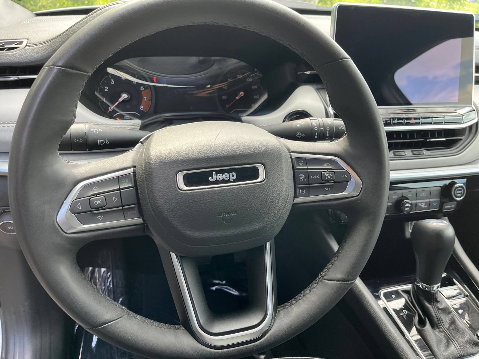 Thumbnail: 2025 Jeep Compass - 29