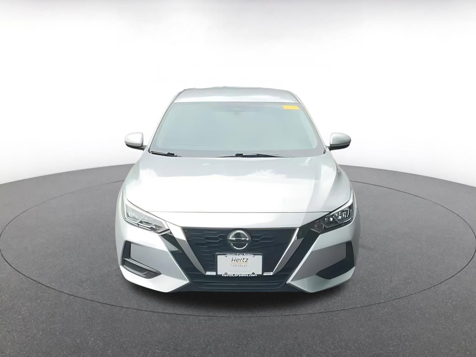 Thumbnail: 2023 Nissan Sentra - 5