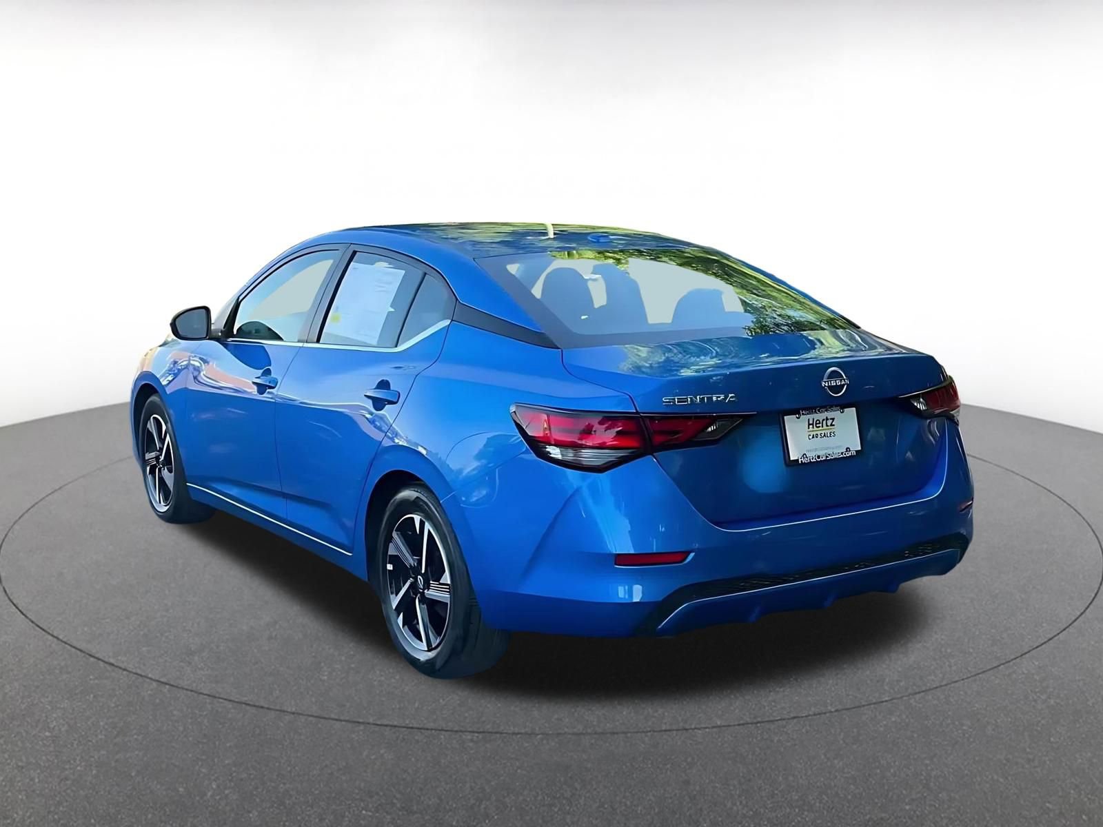 Thumbnail: 2025 Nissan Sentra - 11