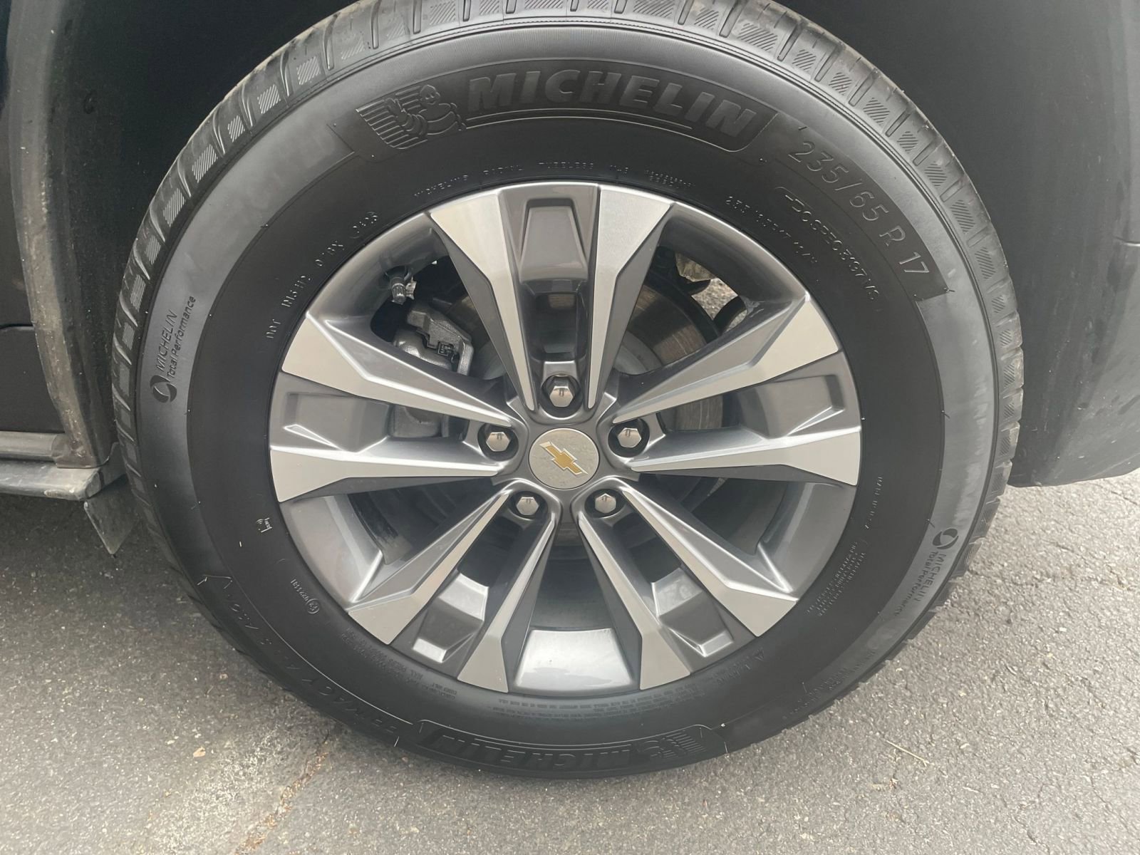 Thumbnail: 2025 Chevrolet Equinox - 25