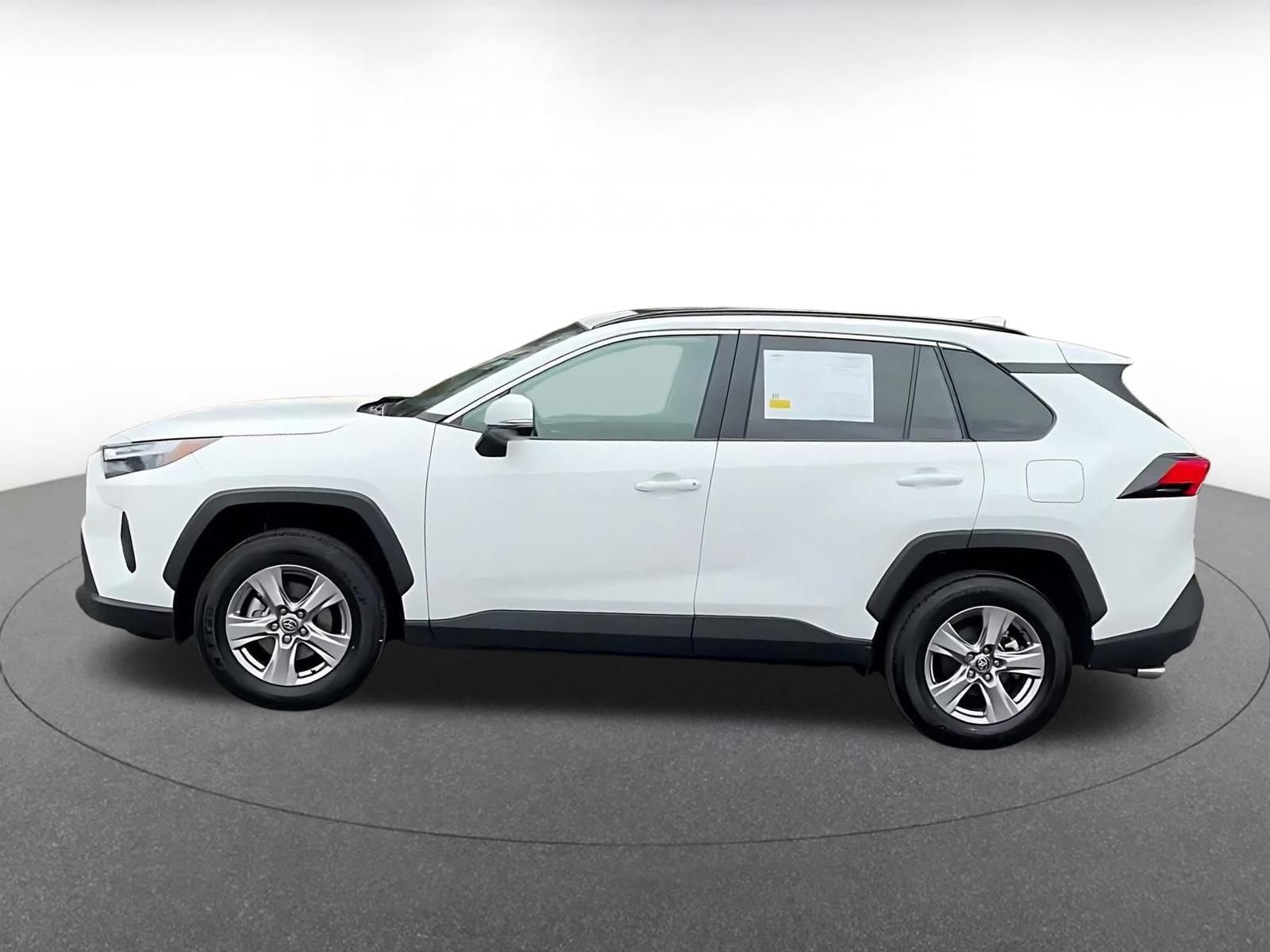 Thumbnail: 2025 Toyota RAV4 - 9