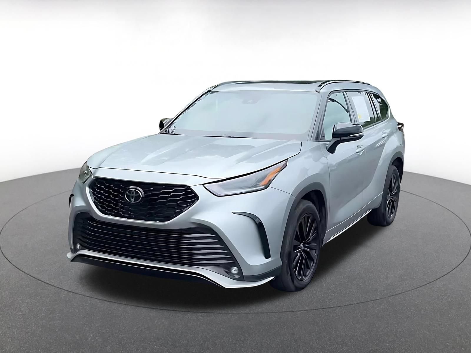 Thumbnail: 2025 Toyota Highlander - 7