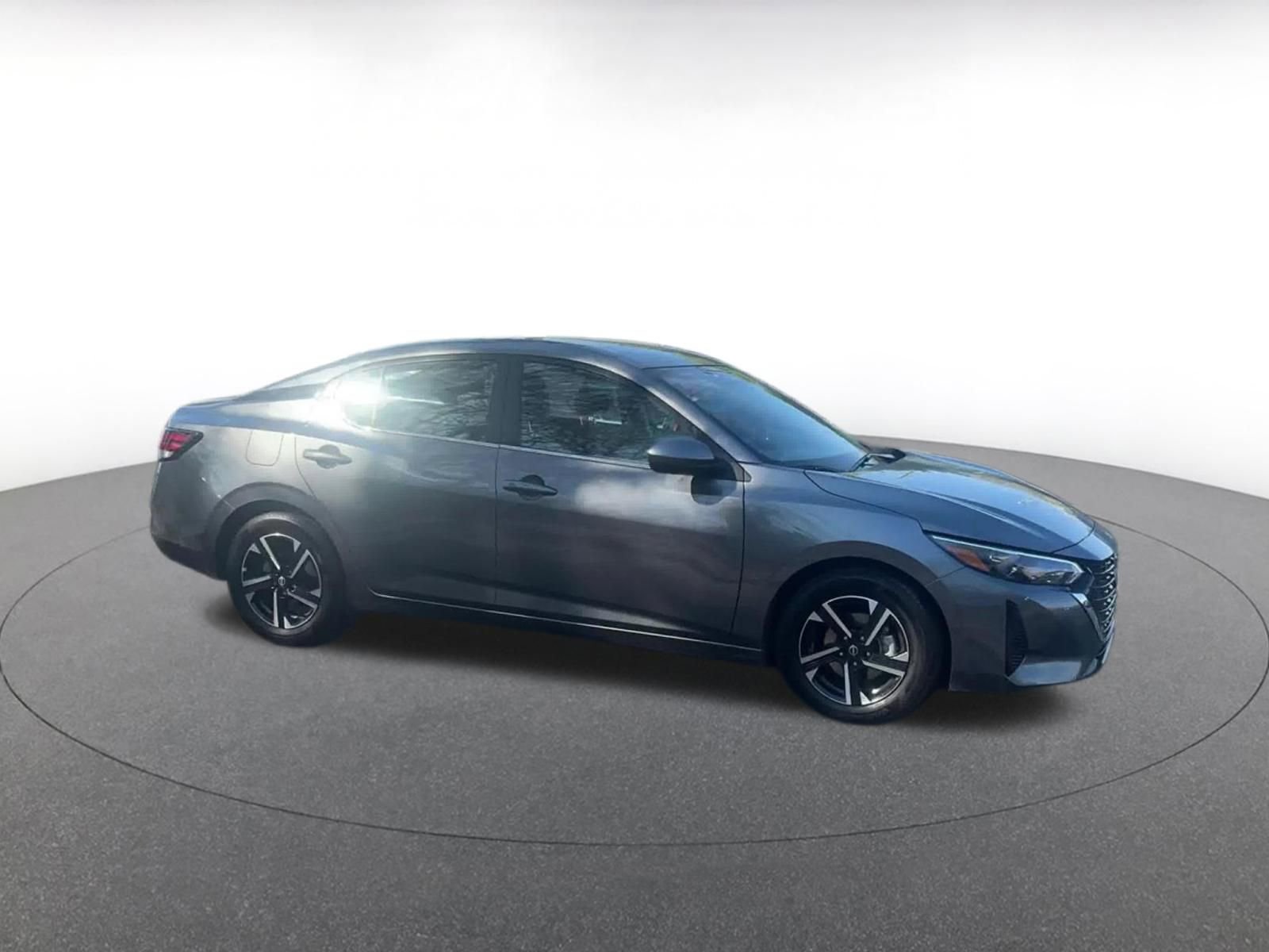 Thumbnail: 2025 Nissan Sentra - 2