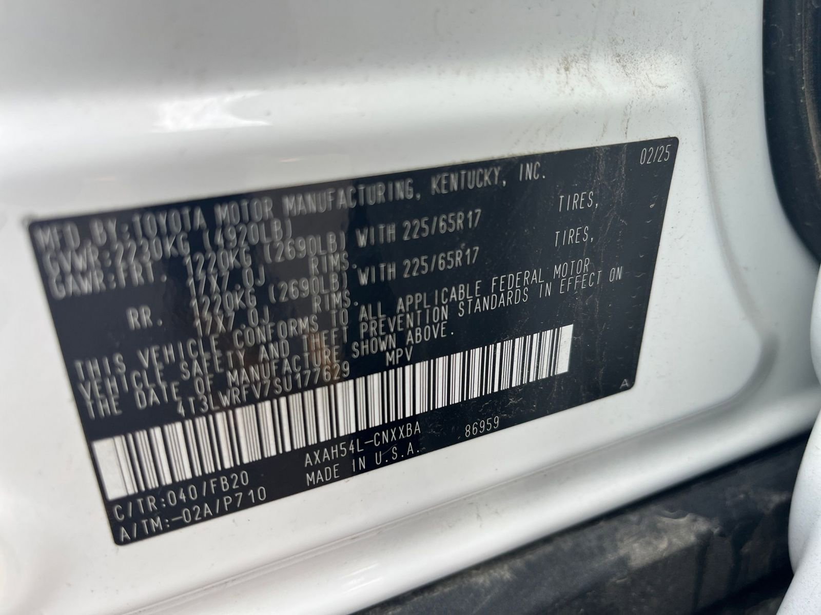 Thumbnail: 2025 Toyota RAV4 - 24