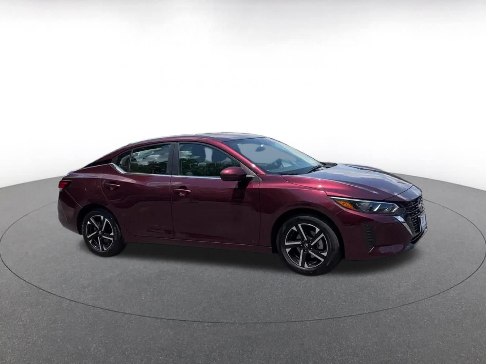 Thumbnail: 2025 Nissan Sentra - 2