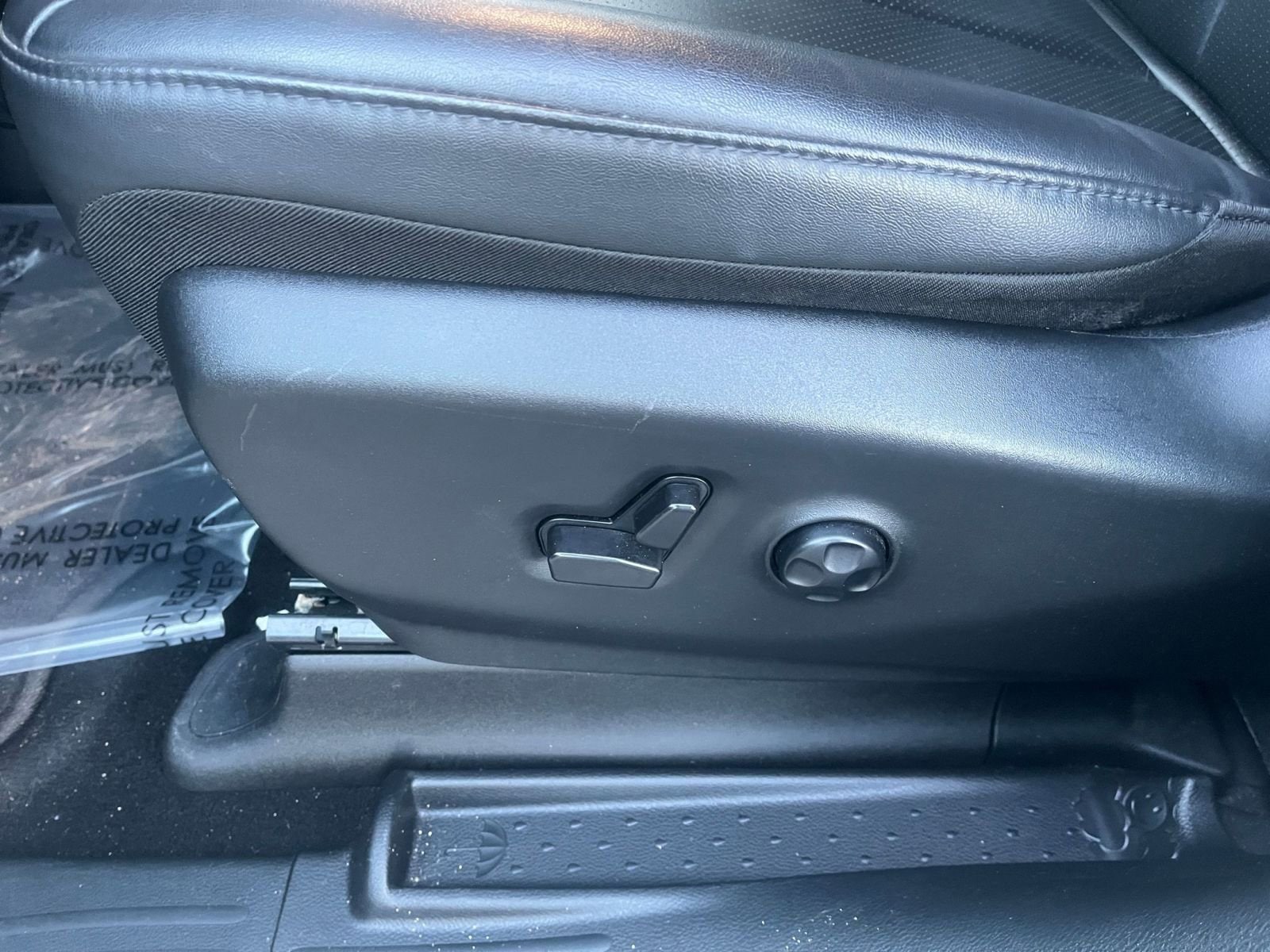 Thumbnail: 2025 Chrysler Pacifica - 22