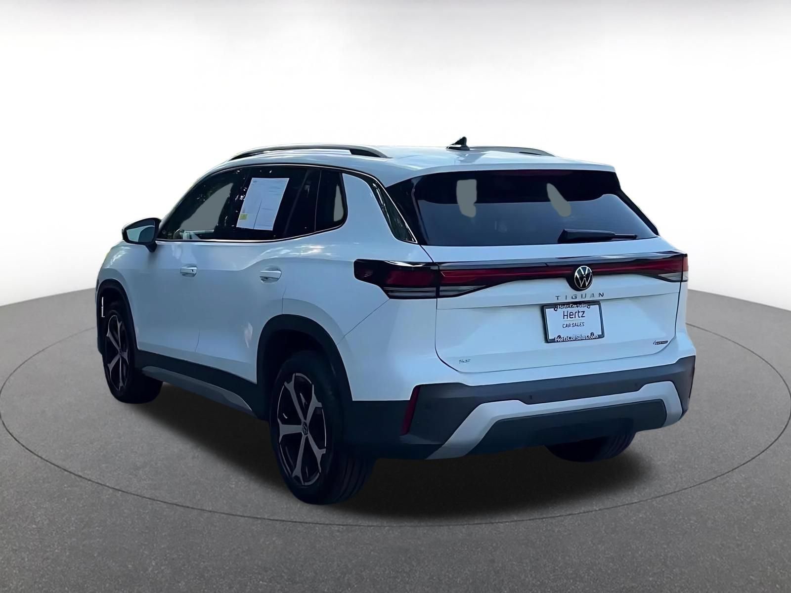 Thumbnail: 2026 Volkswagen Tiguan - 11