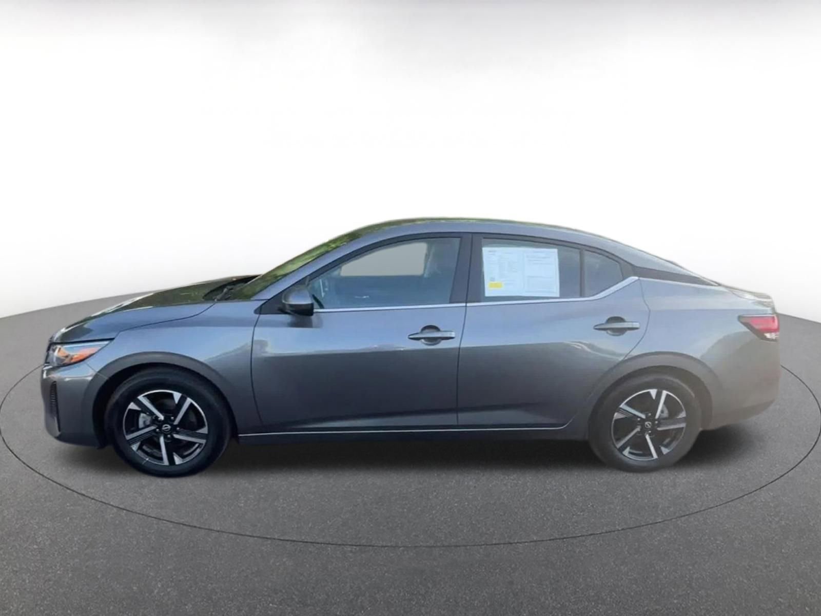 Thumbnail: 2025 Nissan Sentra - 9