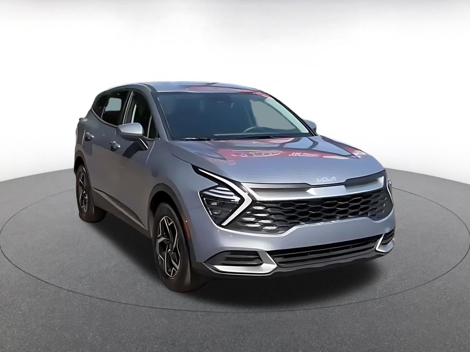 Thumbnail: 2025 Kia Sportage - 3