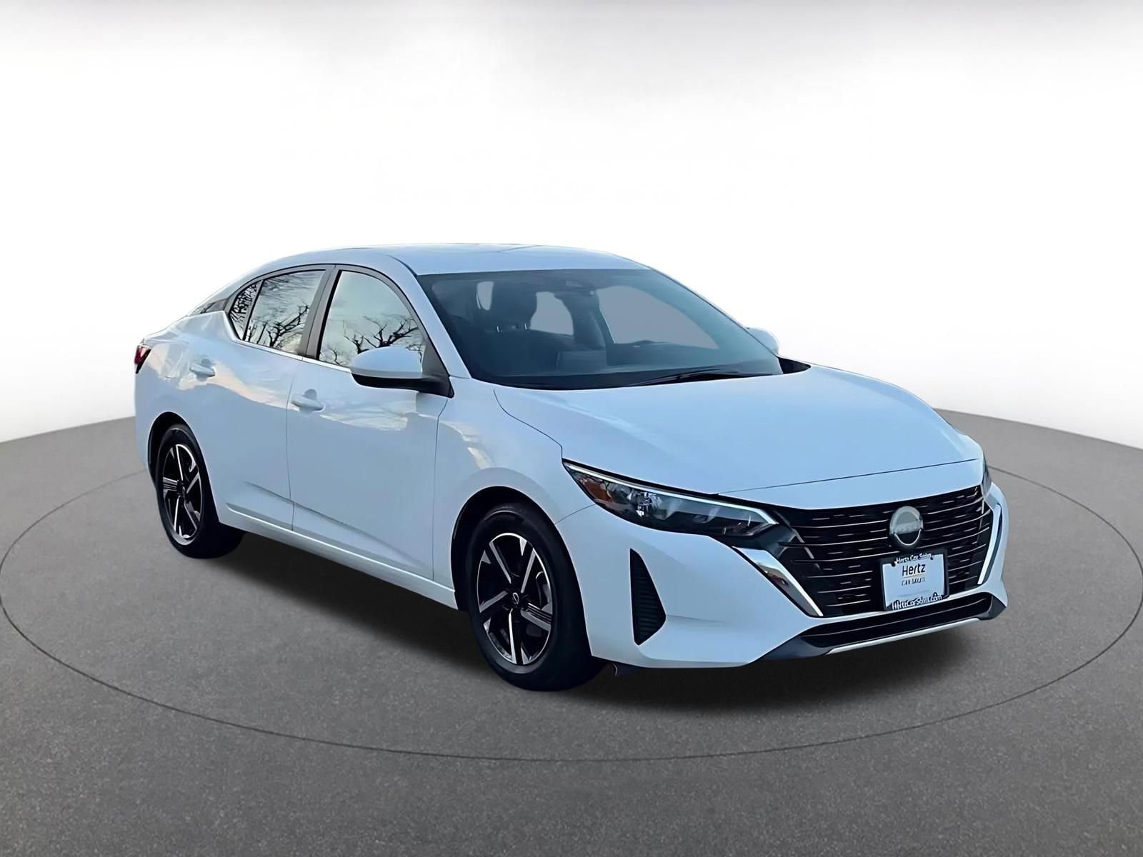 Thumbnail: 2025 Nissan Sentra - 3