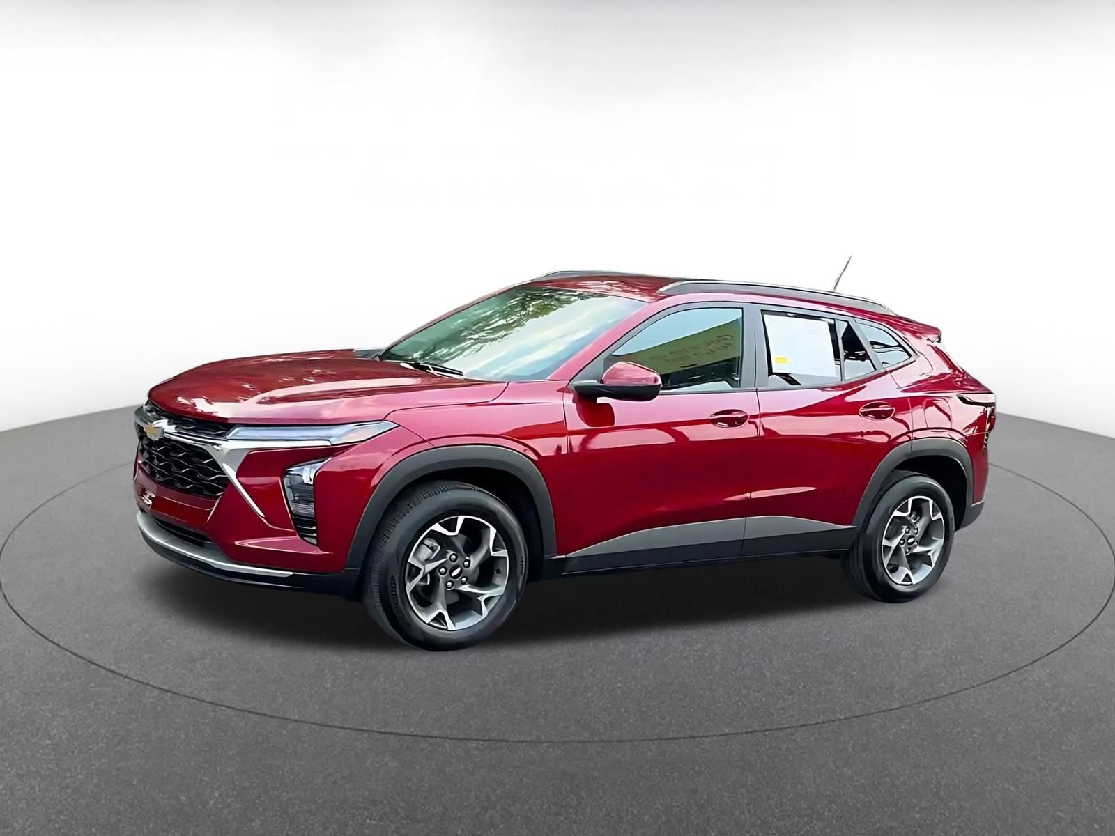 Thumbnail: 2025 Chevrolet Trax - 8