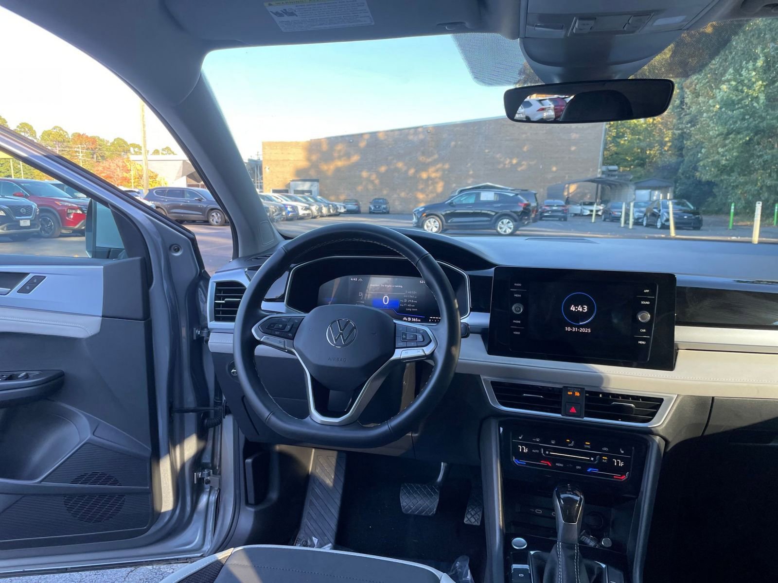 Thumbnail: 2025 Volkswagen Taos - 30