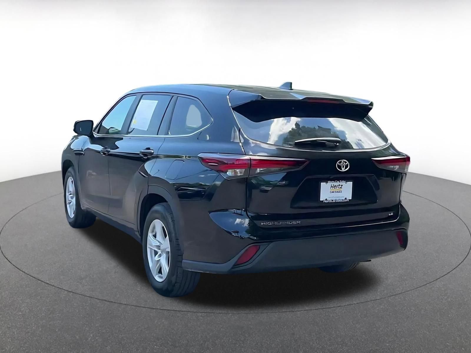 Thumbnail: 2025 Toyota Highlander - 11